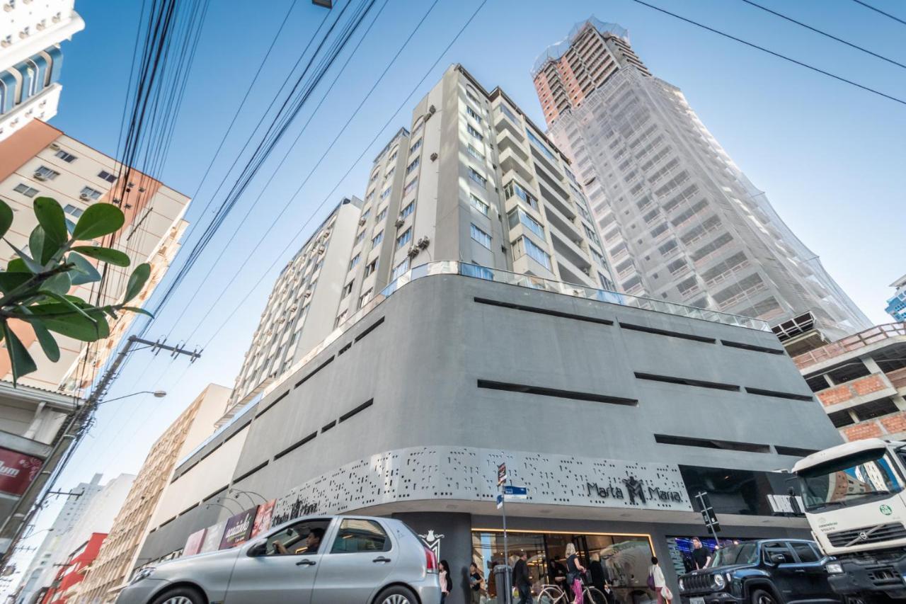 דירות Balneário Camboriú Em Frente Ao Shopping Atlantico! Com Sacada, Garagem E Ar Condicionado מראה חיצוני תמונה